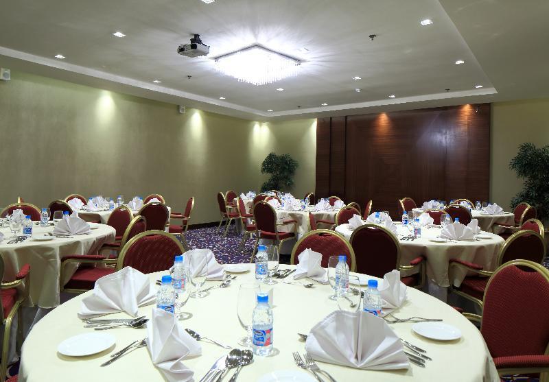 Intour Al Khafji Hotel Ngoại thất bức ảnh