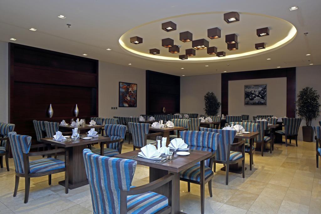 Intour Al Khafji Hotel Ngoại thất bức ảnh