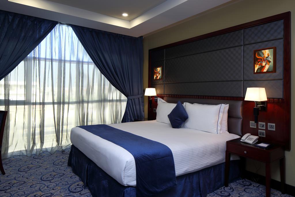 Intour Al Khafji Hotel Phòng bức ảnh